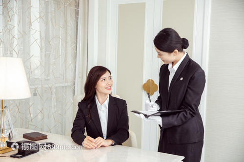 酒店貼身管家記錄客人需求